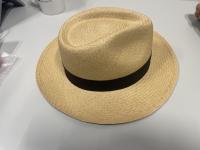 STRAW HAT